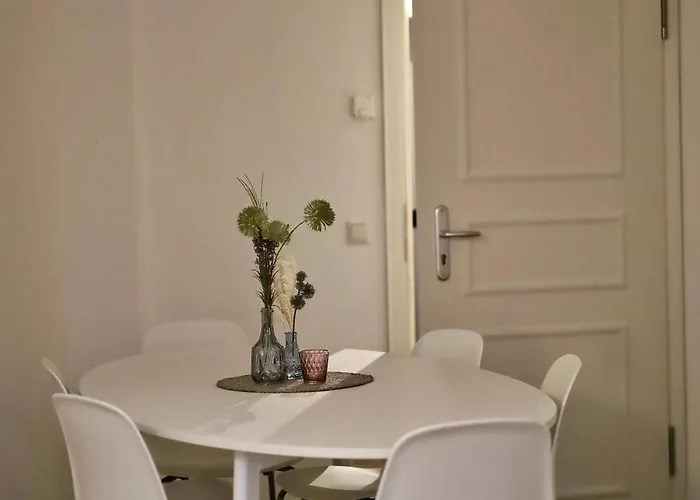 Poessnecker Werkstaetten - Alte Baeckerei דירה Pößneck