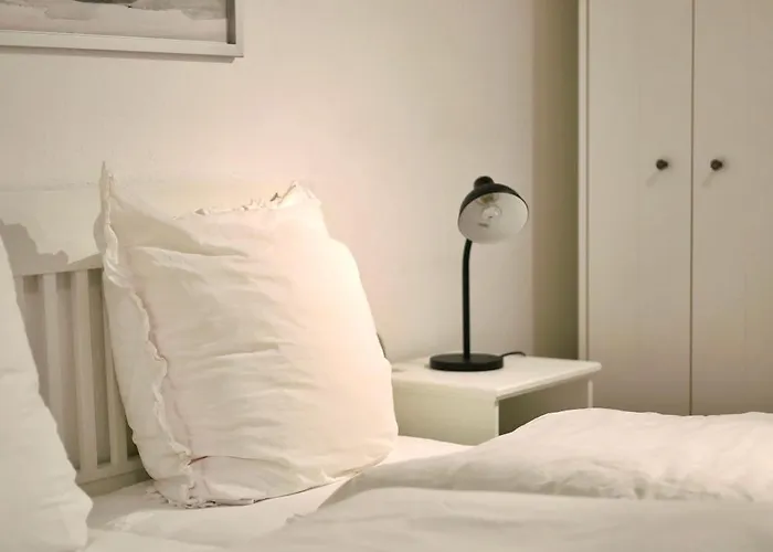 Poessnecker Werkstaetten - Alte Baeckerei דירה